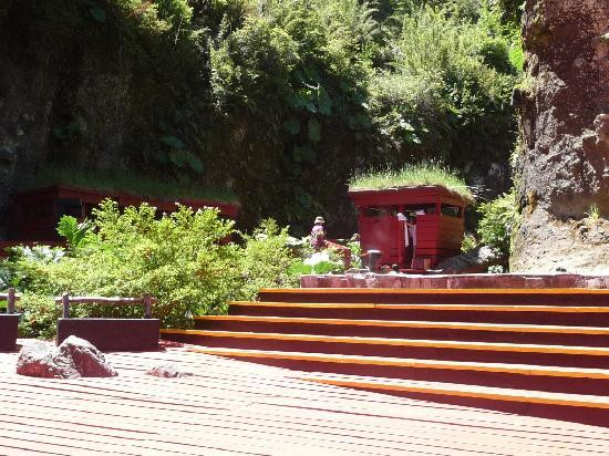 Termas Geometricas-普孔必去景点