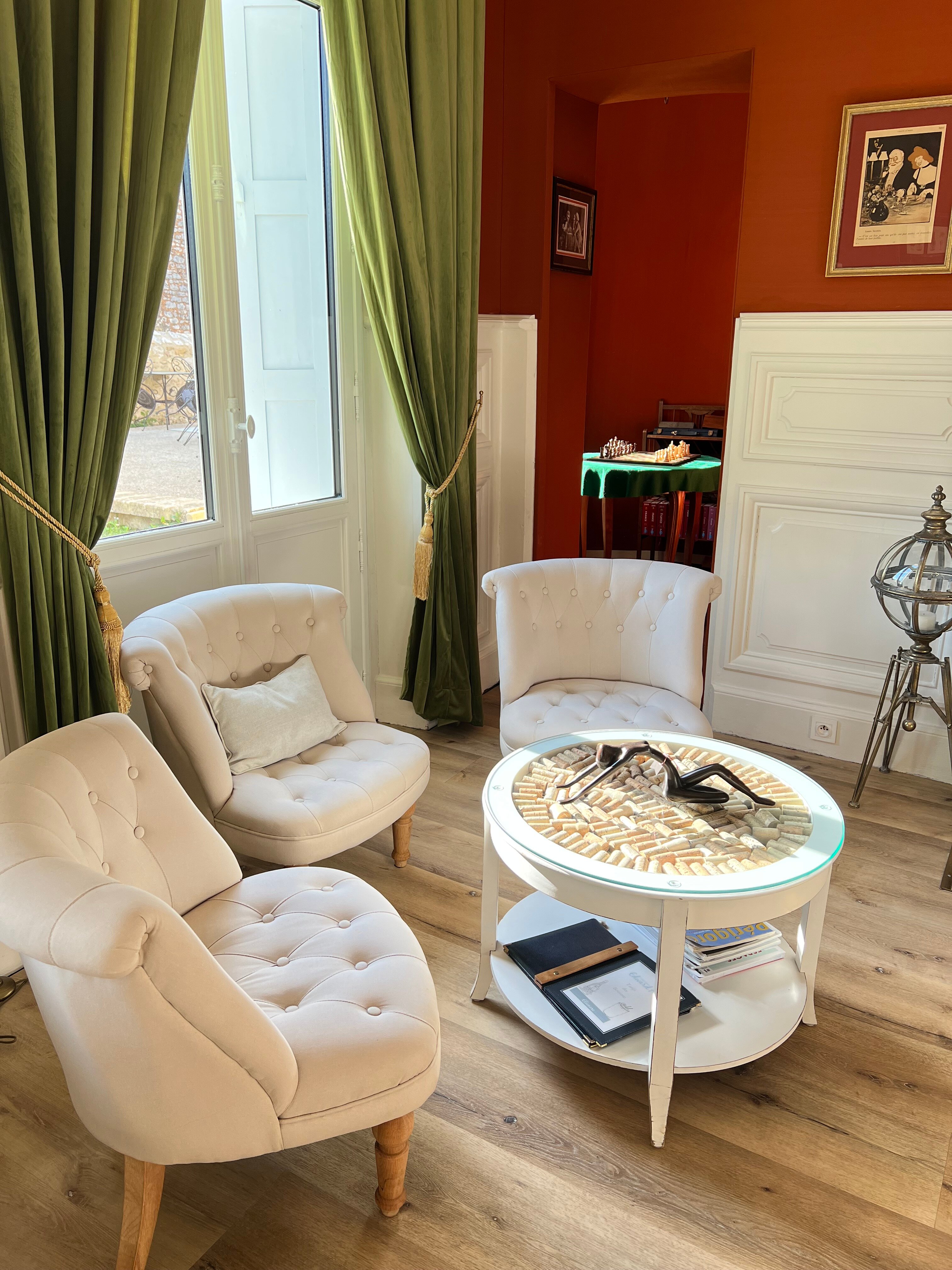 Chateau Hotel-Restaurant Edward 1er-官方
