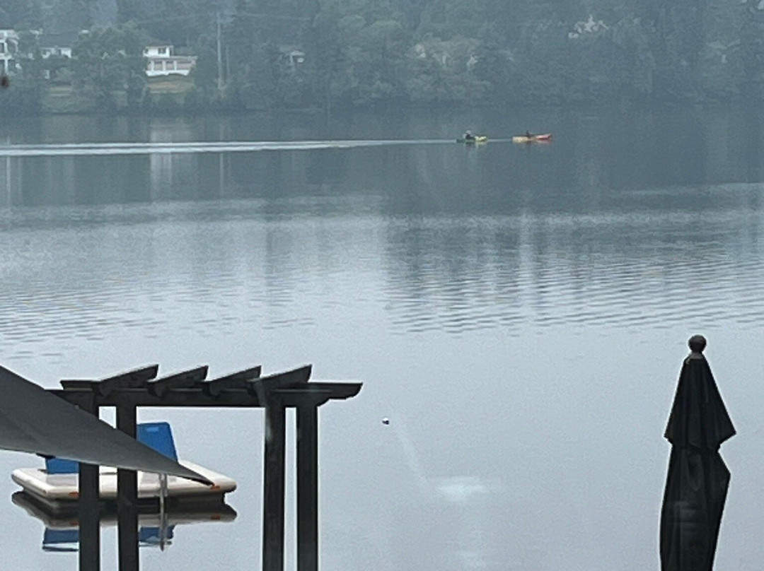 Bonnie View Inn主图