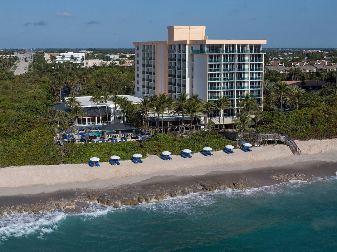 Jupiter Beach Resort & Spa