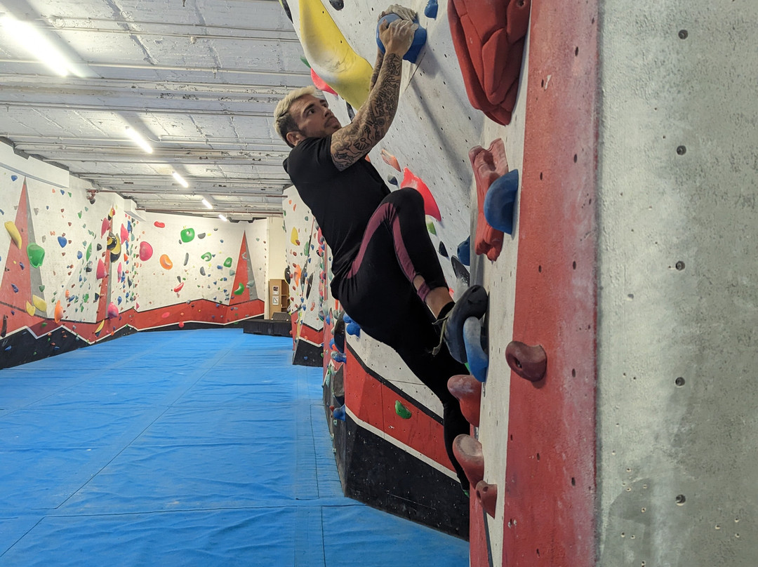 Awesome Walls Climbing Centre Stockport景点图片