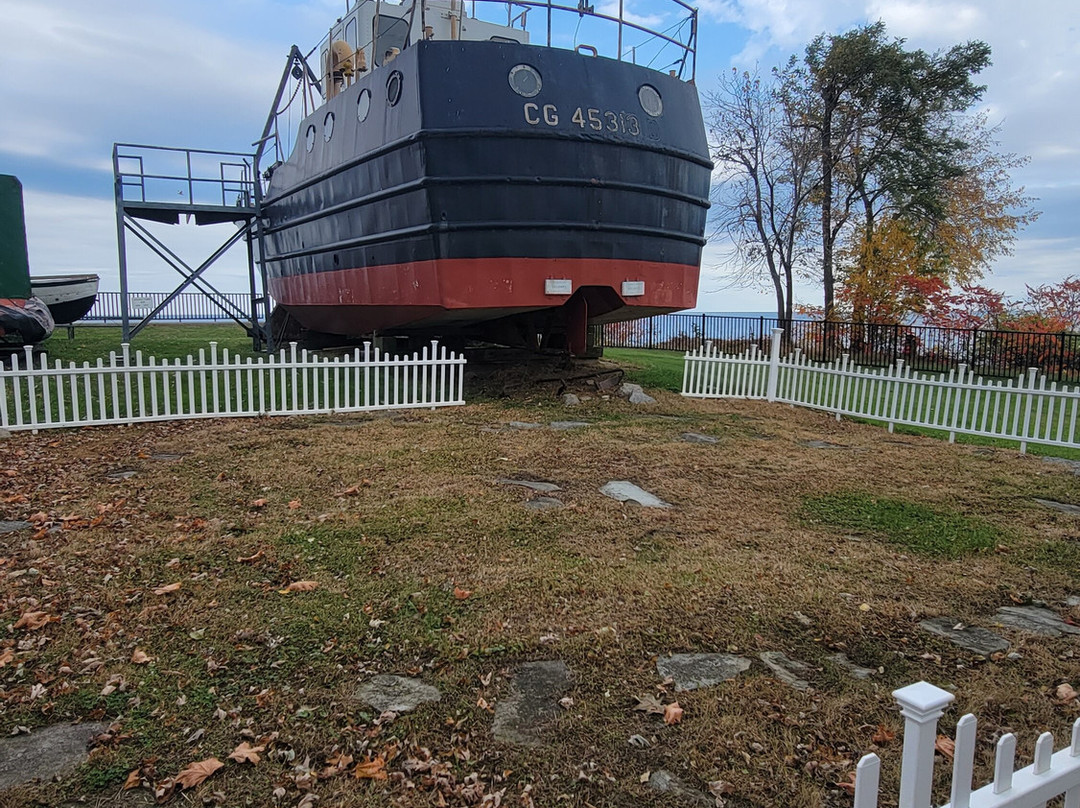 Dunkirk Lighthouse & Veterans Park Museum景点图片