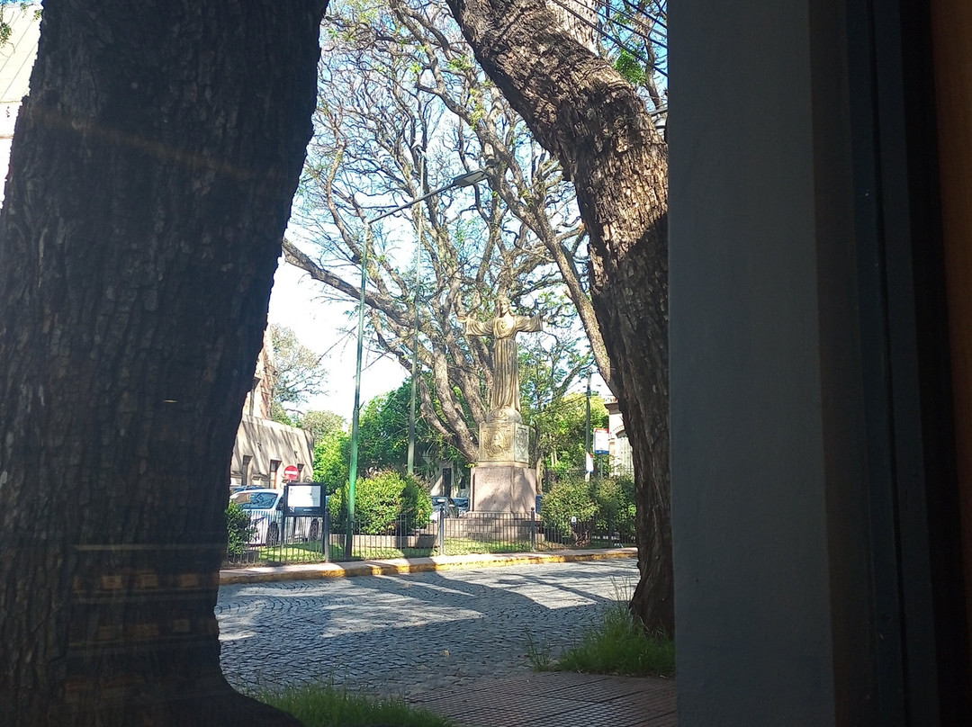 Plazoleta Obispo Aguirre景点图片