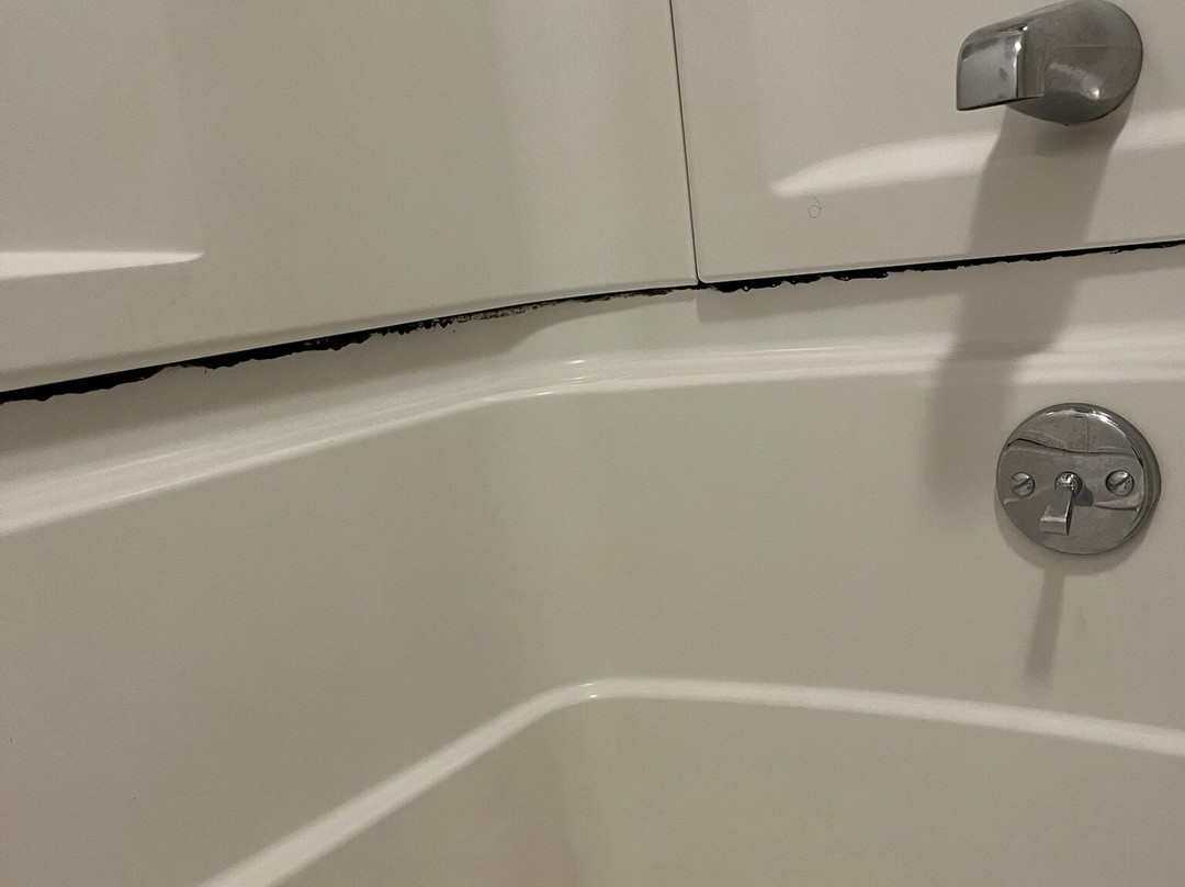 林姆莱恩度假酒店主图