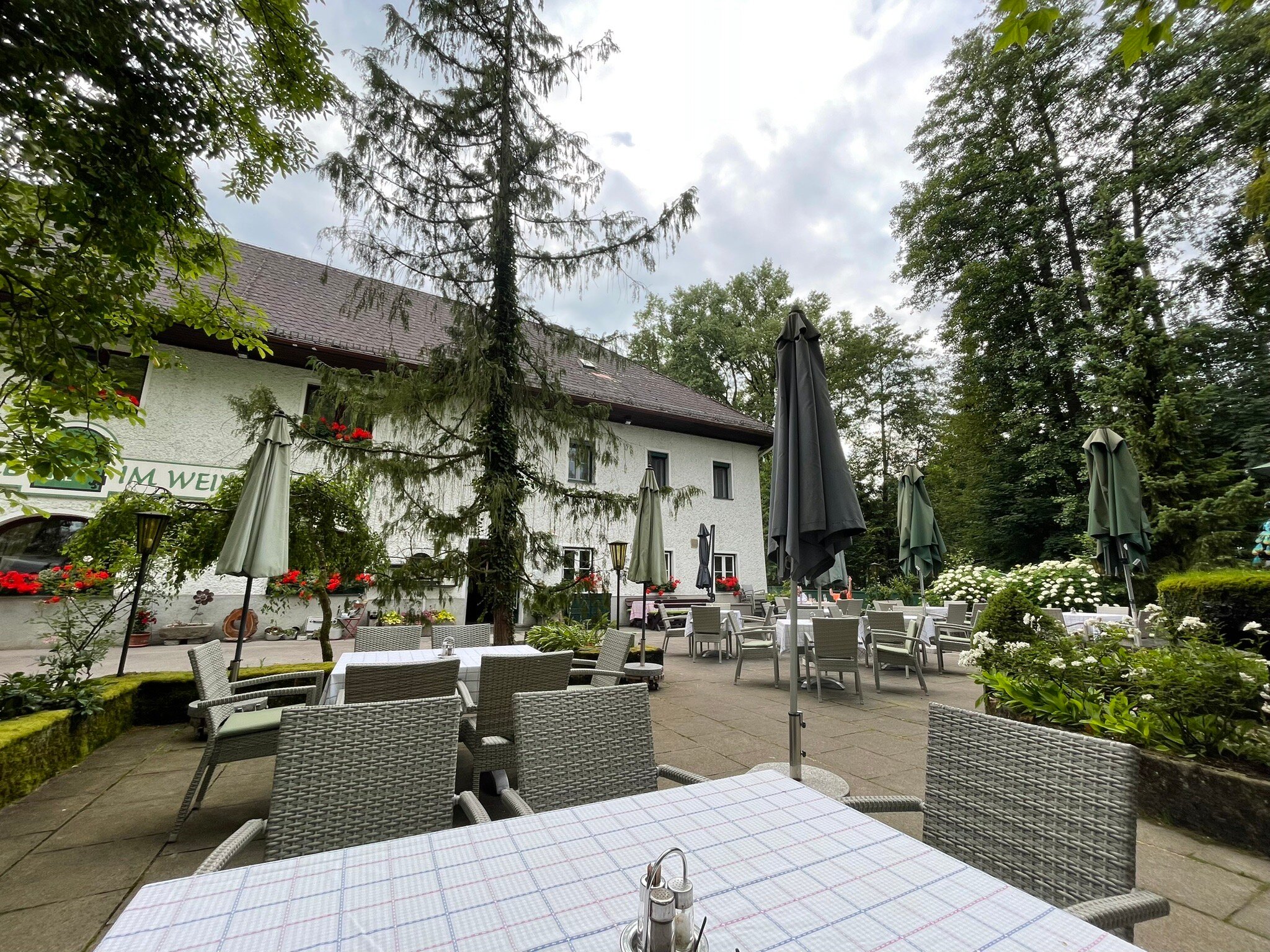Gruenes Tuerl Hotel-官方