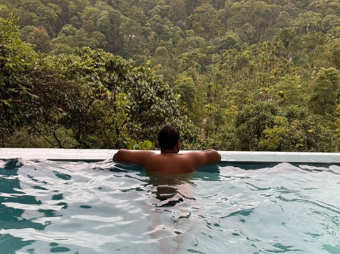 Silent Creek Resort and Spa主图