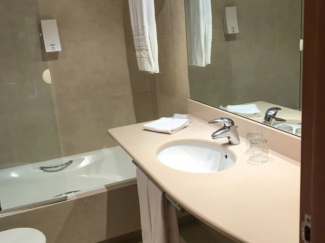 高尔夫木屋酒店主图