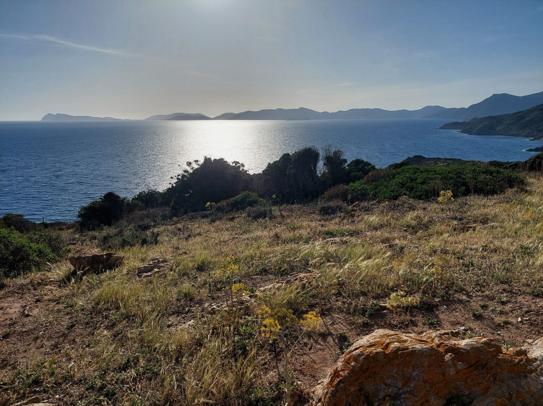 Torre di Capo Malfatano-Teulada必去景点