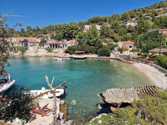 Blue cave Online-斯普利特必去景点