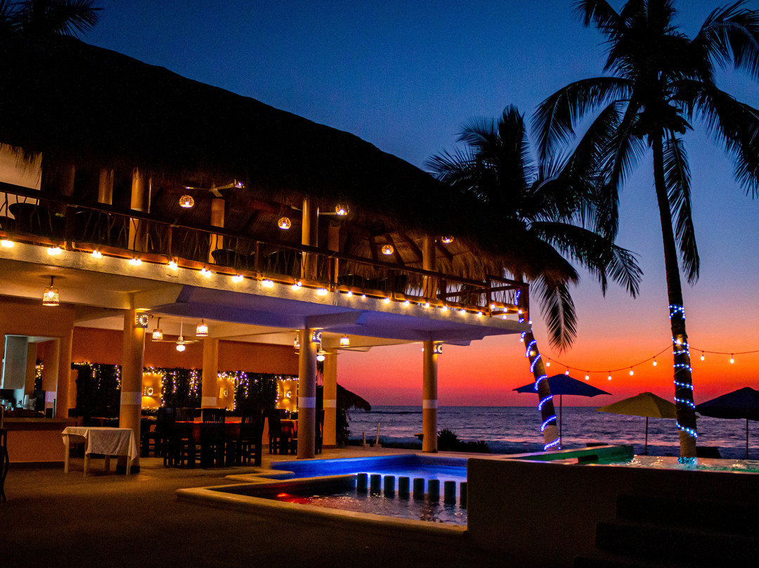 Tronco Bay Inn Resort主图