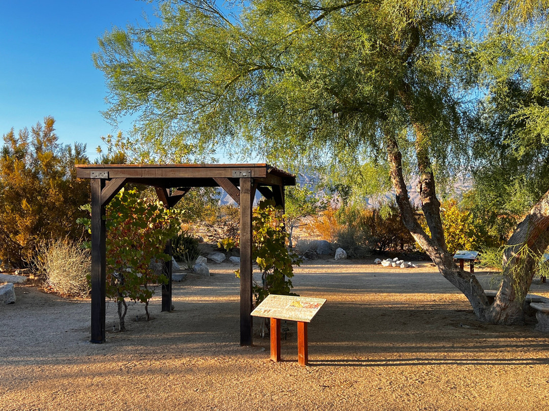 Abdnha Desert Garden-波瑞戈泉必去景点