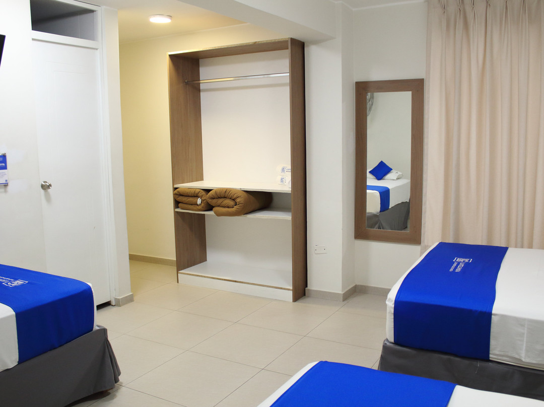 Hotel Luxotel Chincha主图