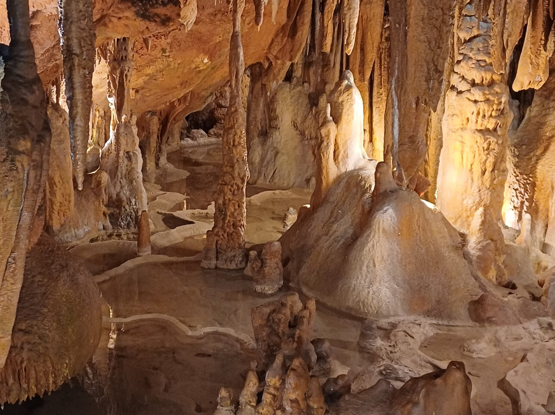 Grutas de Alvados景点图片