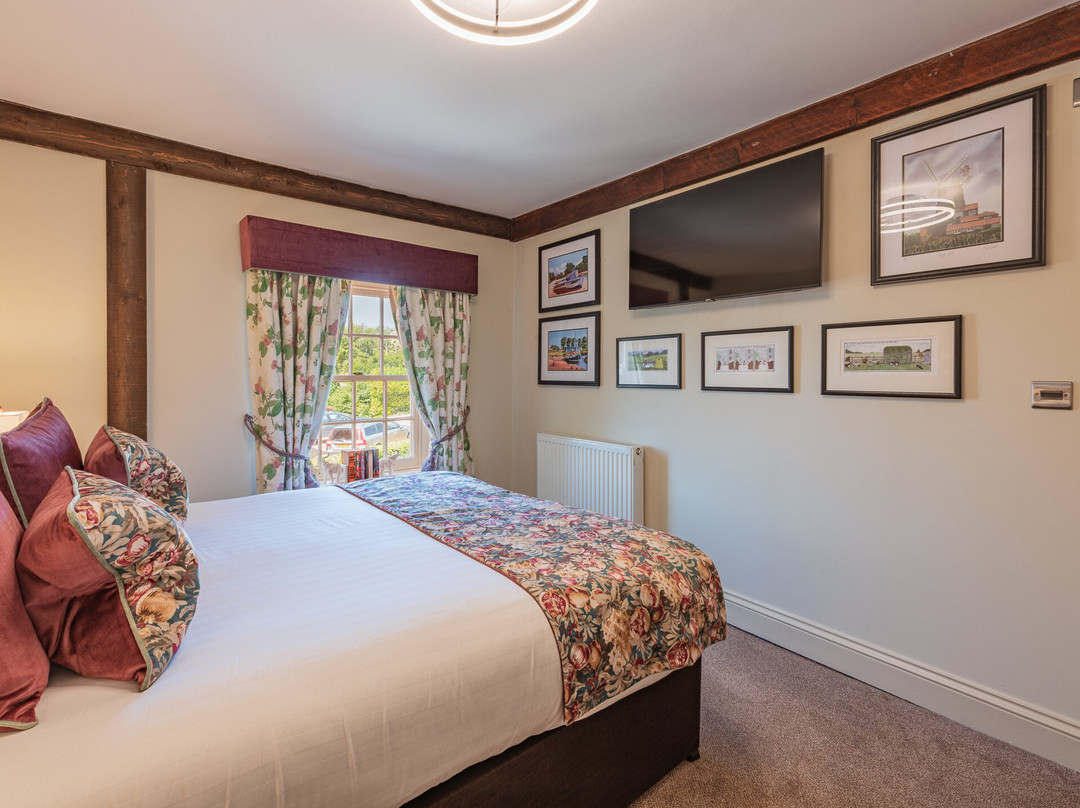 The King William Iv Country Pub & Hotel主图