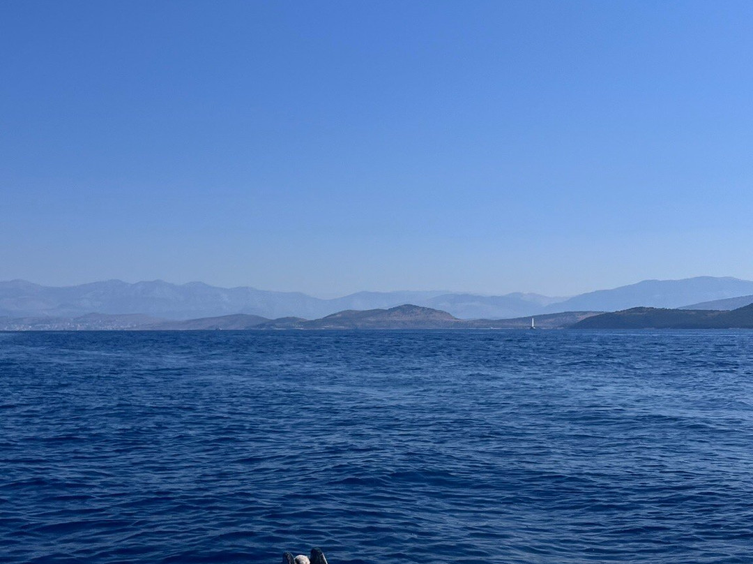 Kaminaki Boats and Watersports-Nissaki必去景点