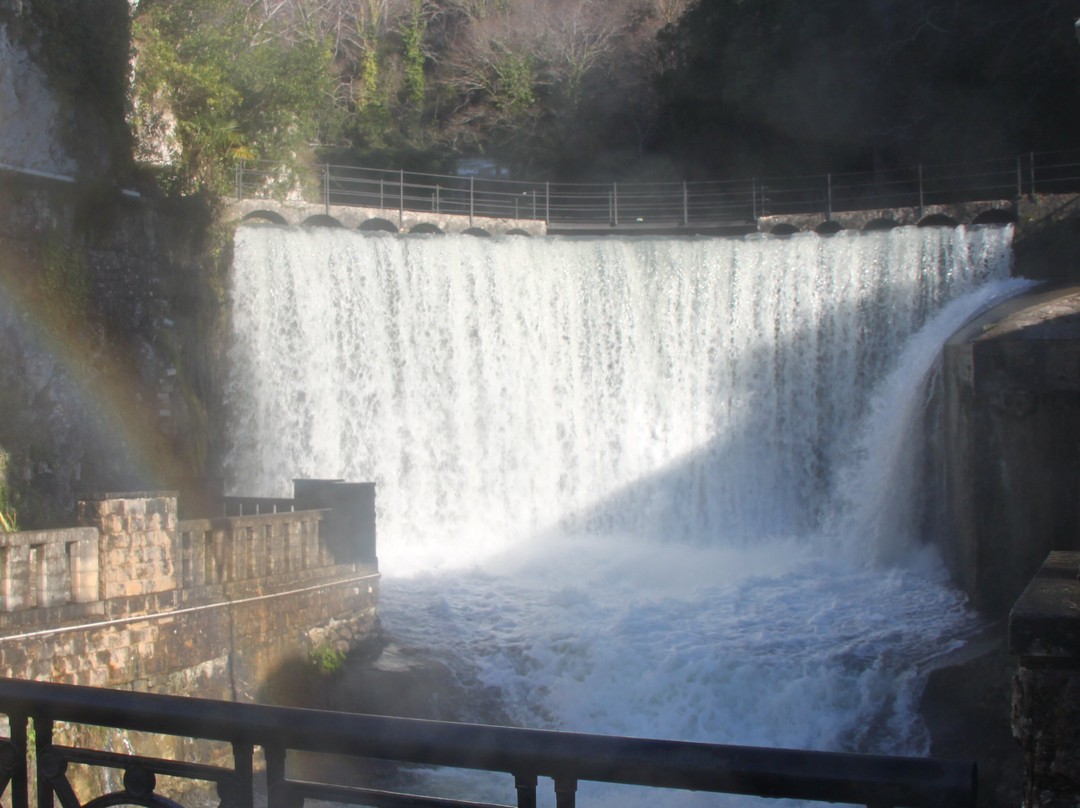 Psyrtskhinskaya Water Power Palnt-New Athos必去景点