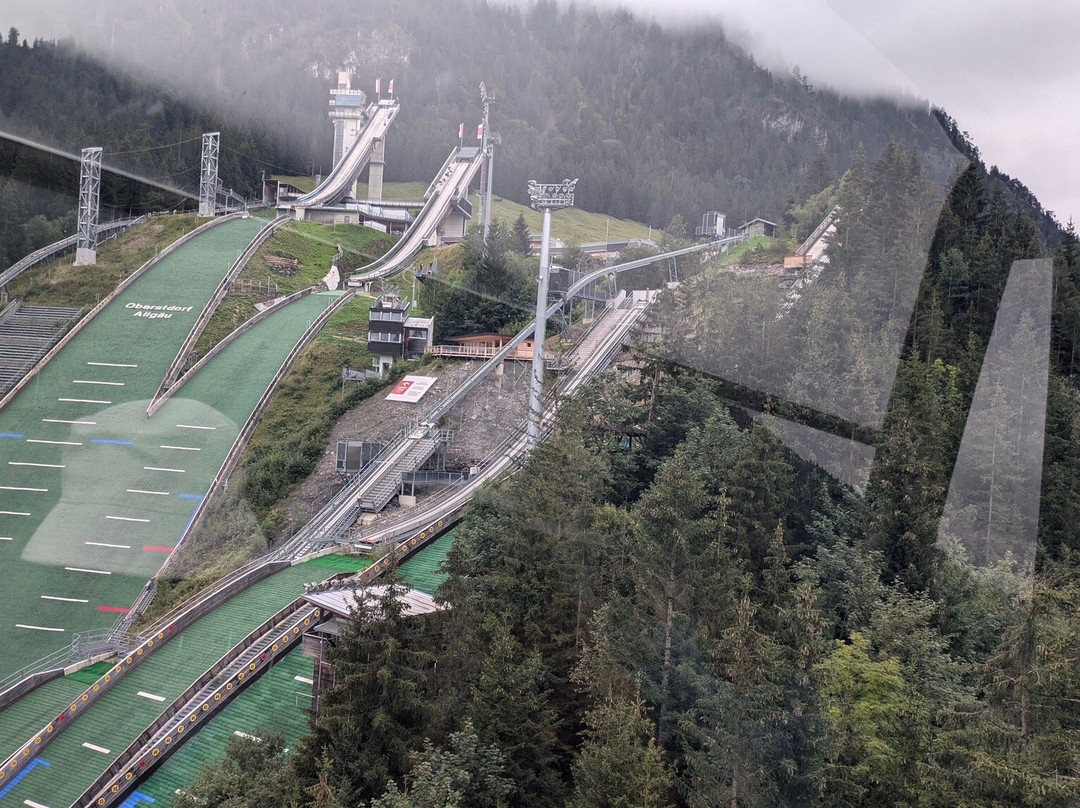 Heini-Klopfer-Skiflugschanze景点图片