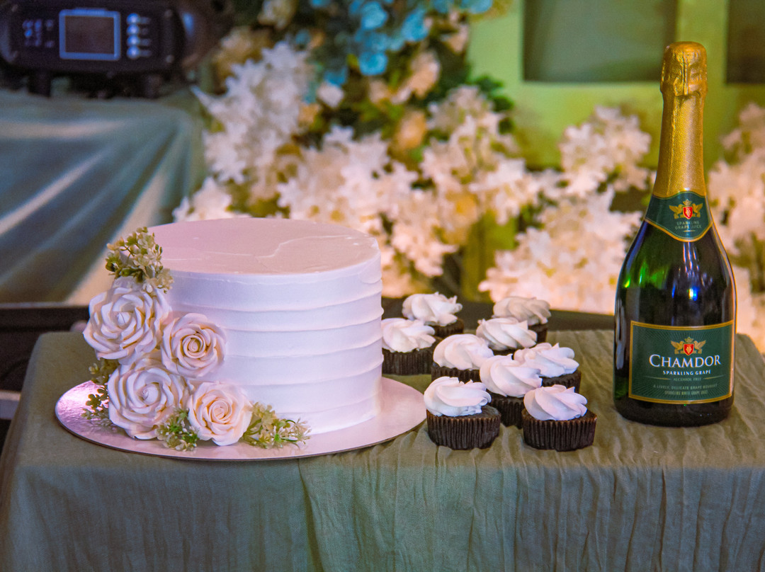 美丽登庭苑酒店主图