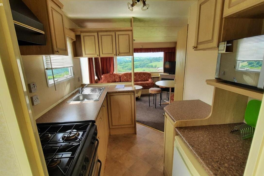 Grey Adler Lodge主图