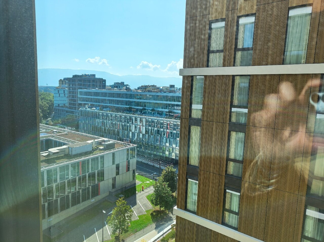 Adina Apartment Hotel Geneva主图