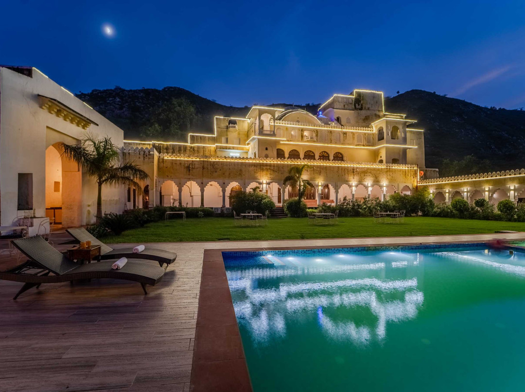 Khawa Palace & Resort