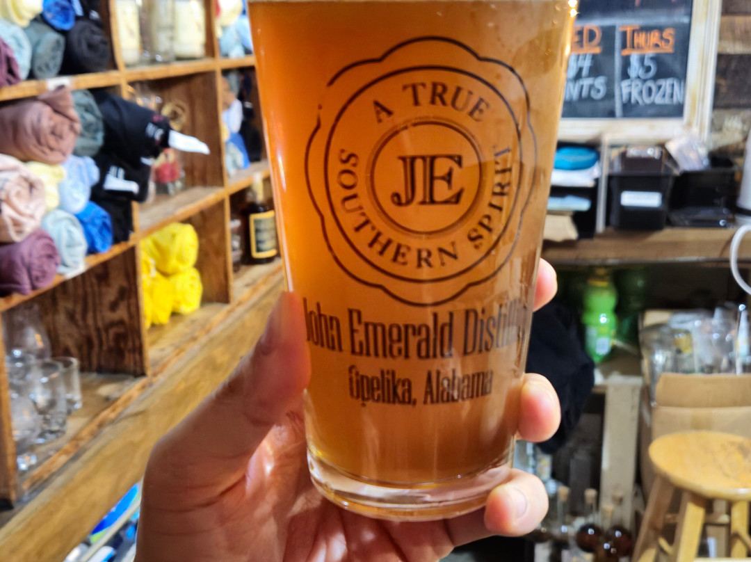 John Emerald Distilling Company-欧佩莱卡必去景点