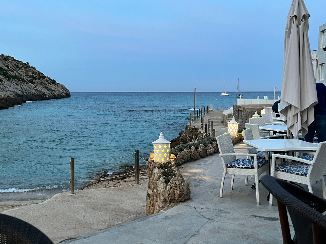 Platja de Cala Barques-Cala Sant Vicenc必去景点
