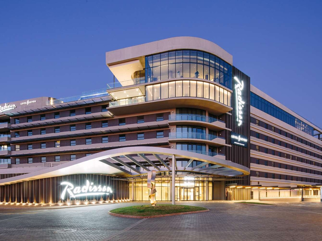 Radisson Hotel & Convention Centre, Johannesburg, O.R. Tambo Airport