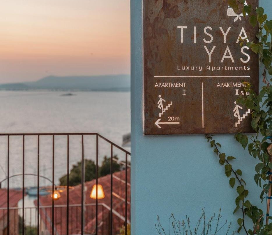 Tis Yayas Apartments