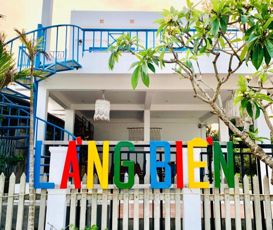 Lang Bien Homestay