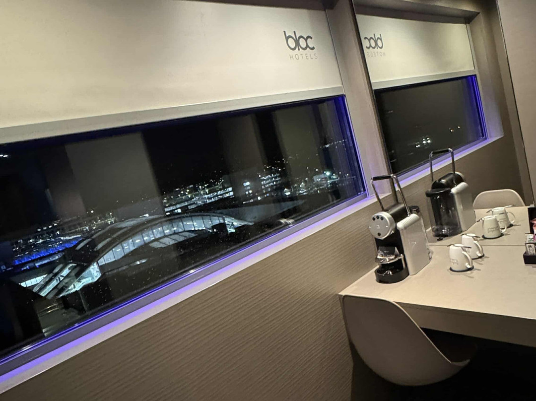 Bloc Hotel London Gatwick Airport主图