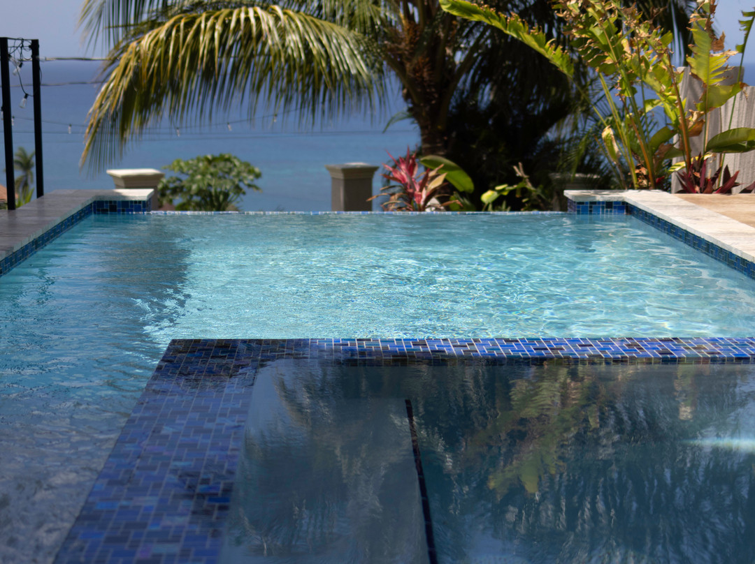 M.o.s.a.i.c. Luxury Villa