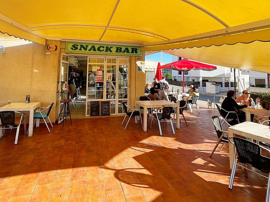 Sant Mateu d'Albarca餐馆和美食-Cafetería Es Pi Ver