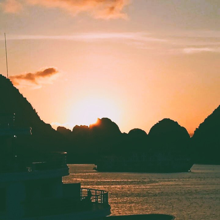 Mializa Cruises Halong Bay-下龙湾必去景点