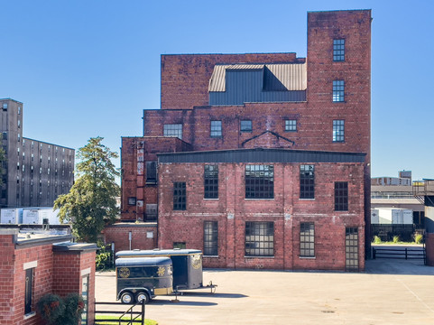 Top Tier Bourbon Tours-路易斯维尔必去景点