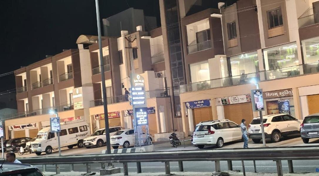 Shivam Hotel& Restaurant