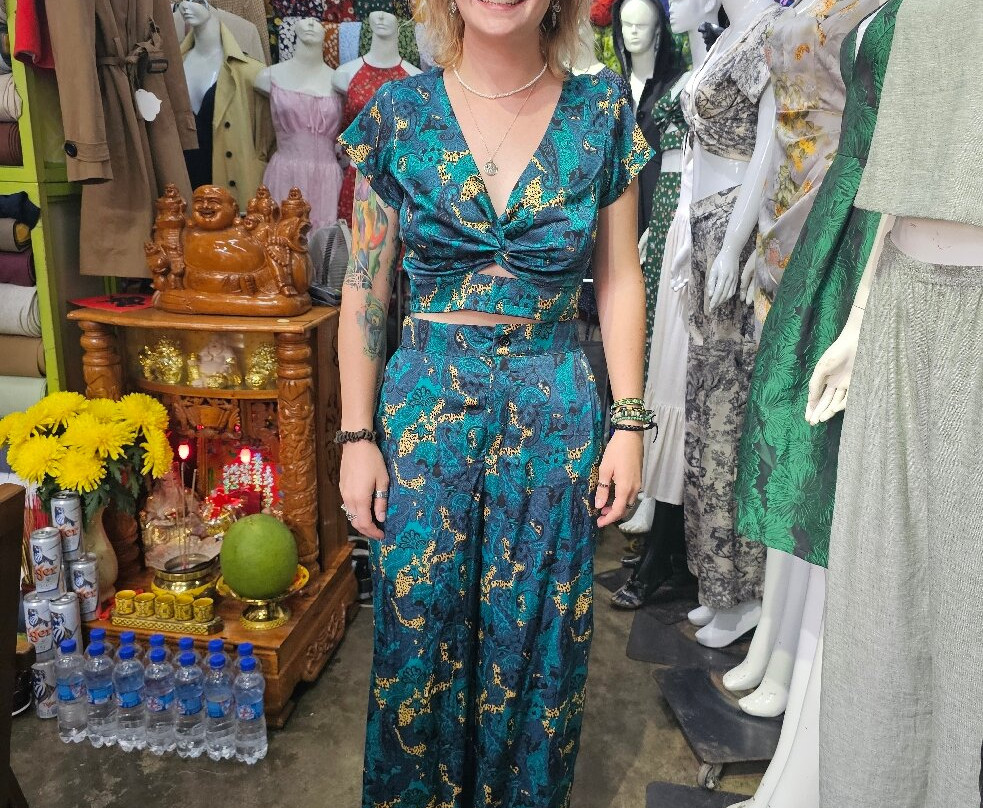 Dũng Design Tailor-会安必去景点