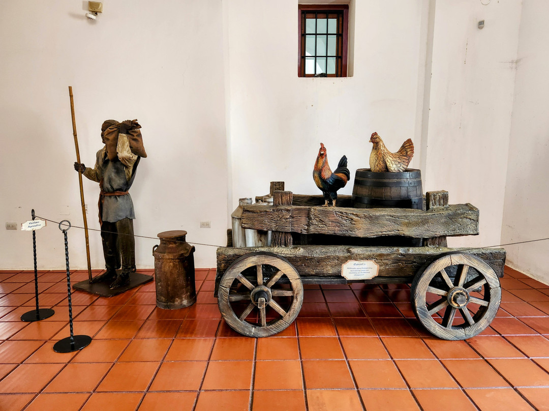 Replica Del Historico Cabildo de 1810-La Punta必去景点