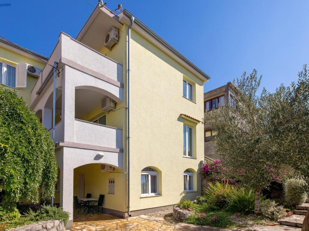 Apartments and Rooms With Parking Space Kraljevica - 17589