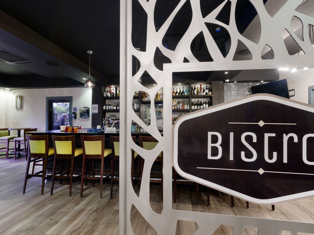 King's Hotel & Residences主图