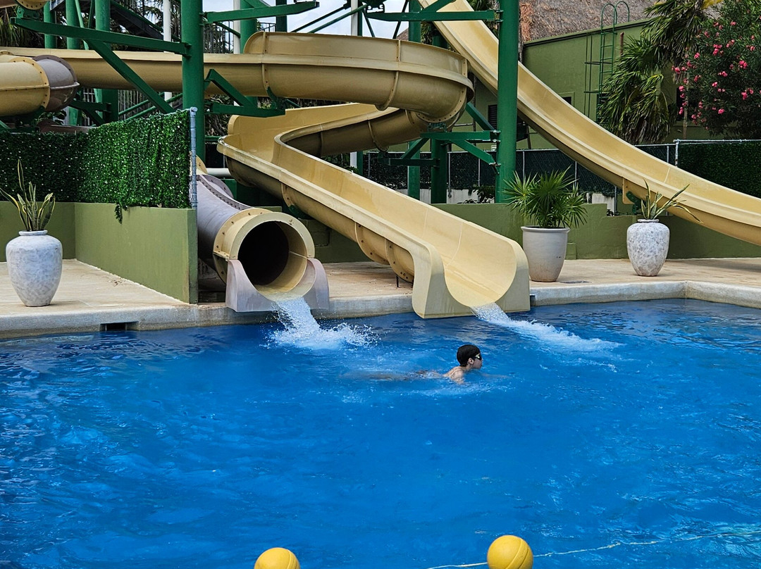 坎昆蓝宝石海滨度假村 主图