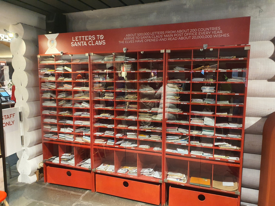 Santa Claus' Main Post Office-罗瓦涅米必去景点