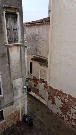 洛坎达卡圣玛库拉酒店主图