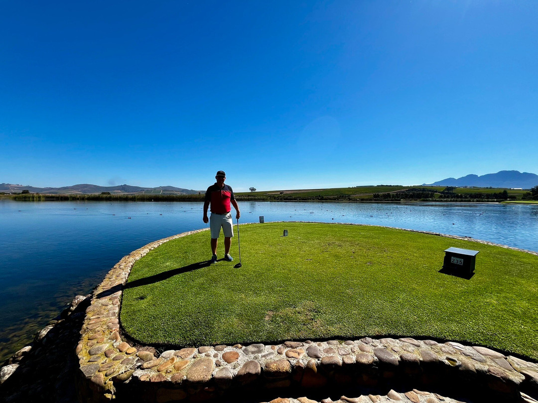 Steenberg Golf Club-Tokai必去景点