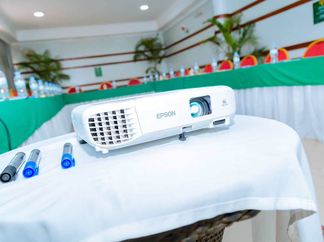 Five To Five Hotel主图