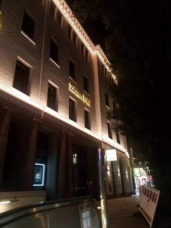 25hours Hotel The Royal Bavarian主图