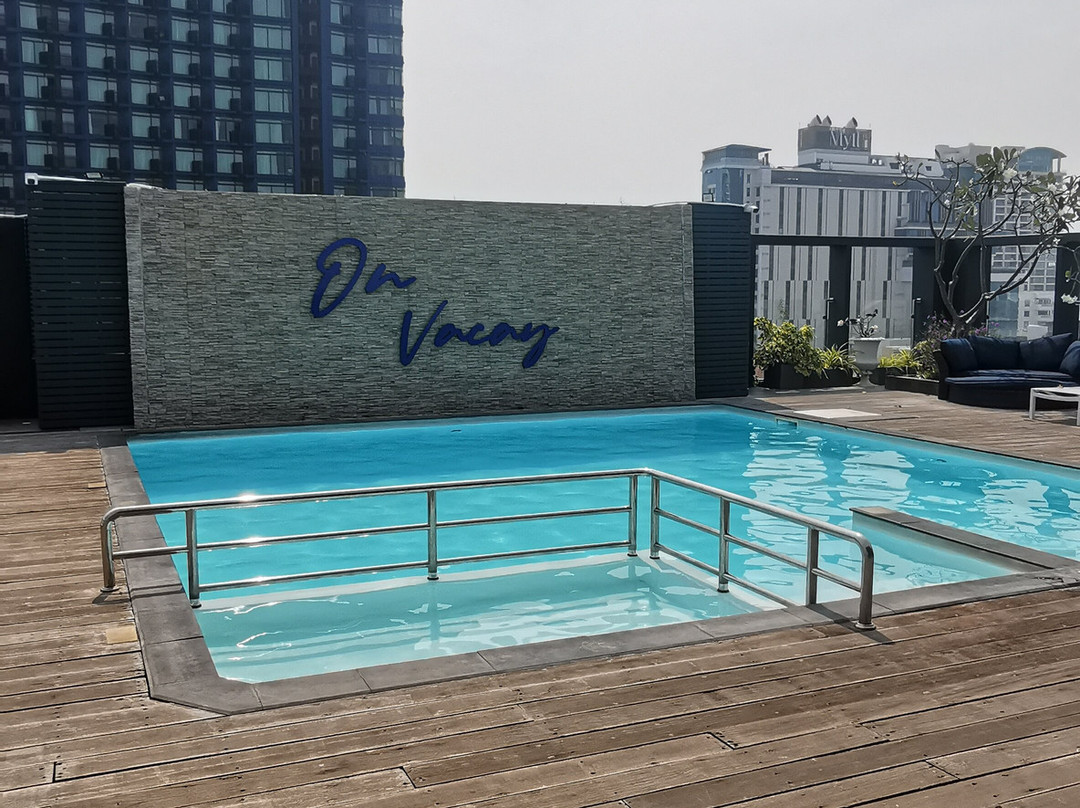 萨拜皇后酒店主图