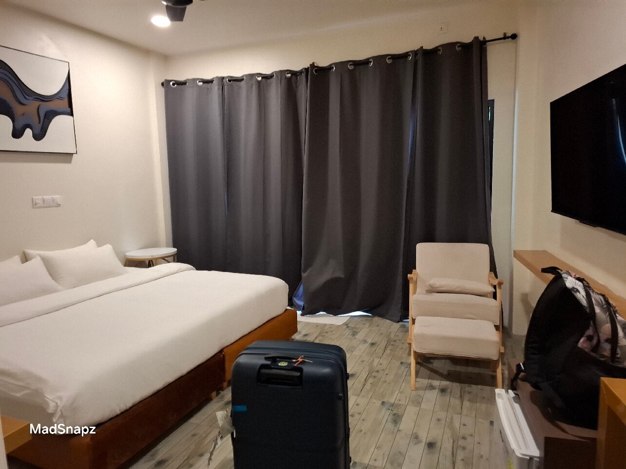 Bibee Maldives-官方