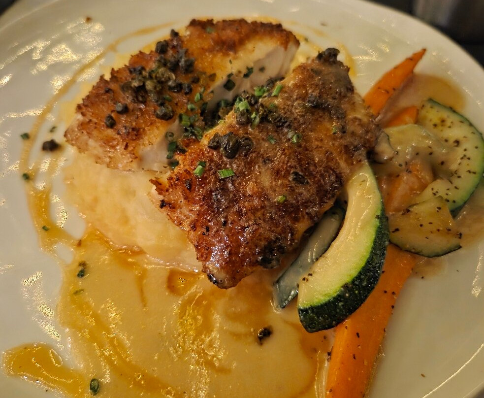 Makawao Public House