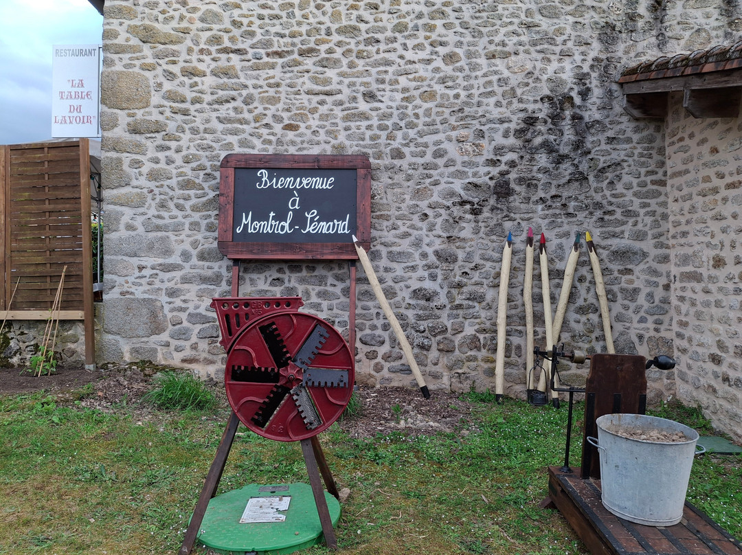 Ecomusée "Nostalgie rurale" à Montrol-Senard-Montrol Senard必去景点